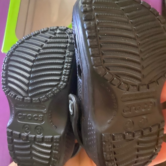 Baby crocs - Picture 3 of 3